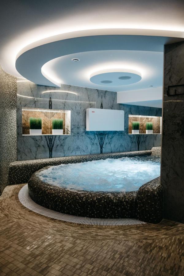 Bohema Hotel Telšiai Eksteriør billede