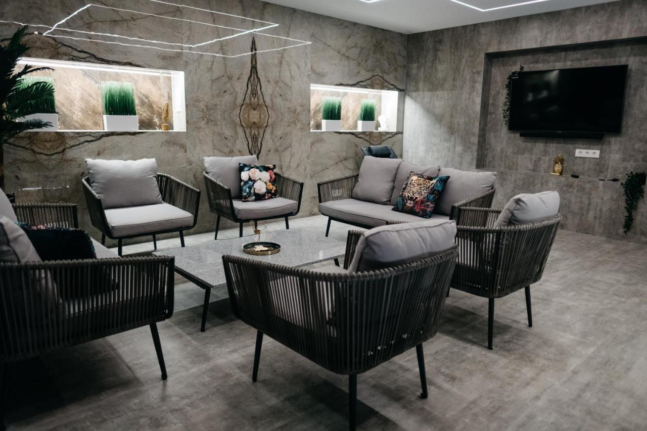 Bohema Hotel Telšiai Eksteriør billede